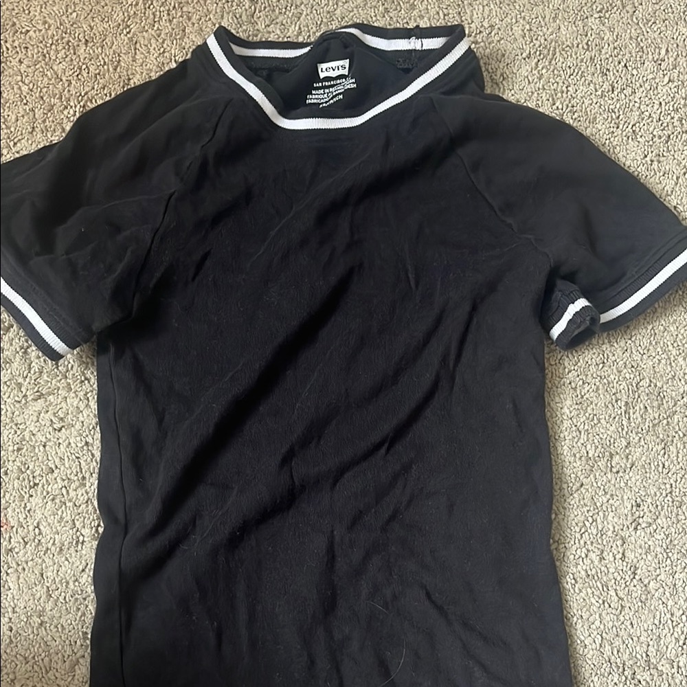 Levi's Black and White Short Sleeve Tee